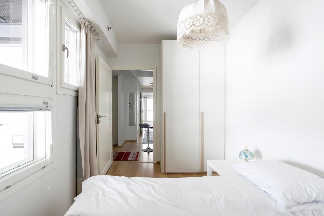 2Ndhomes Cozy 1Br Apartment With Balcony By The Central Station 헬싱키 외부 사진