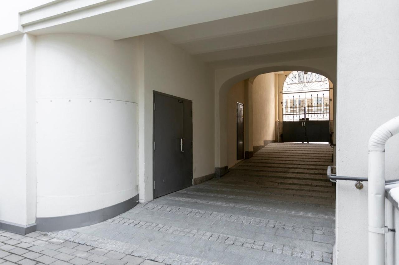 2Ndhomes Cozy 1Br Apartment With Balcony By The Central Station 헬싱키 외부 사진